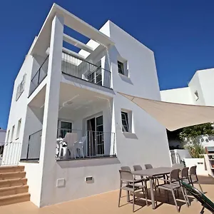 Villa Bella, 350m Zum, Cala Galdana (Menorca)